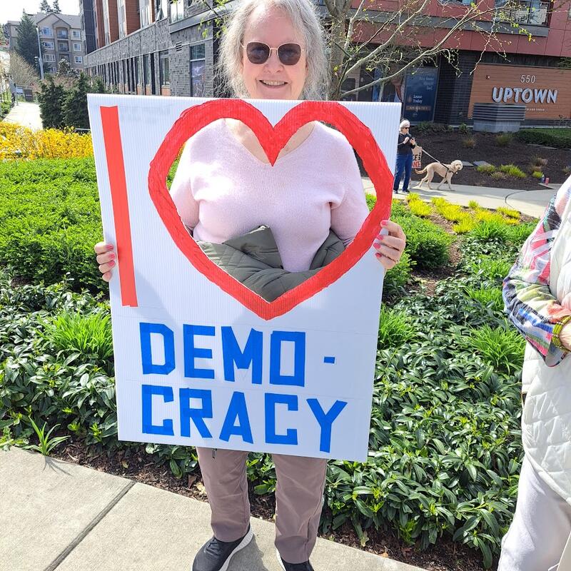 I-love-democracy.jpg